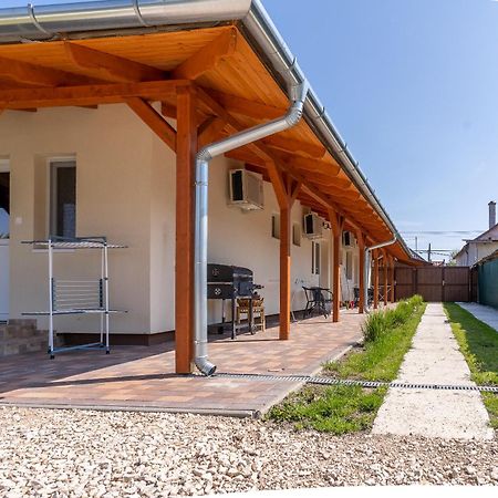 Lili Apartman Harkany Bagian luar foto