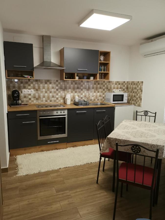 Lili Apartman Harkany Bagian luar foto