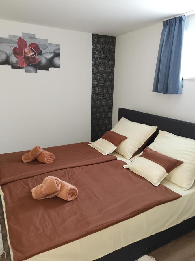 Lili Apartman Harkany Bagian luar foto