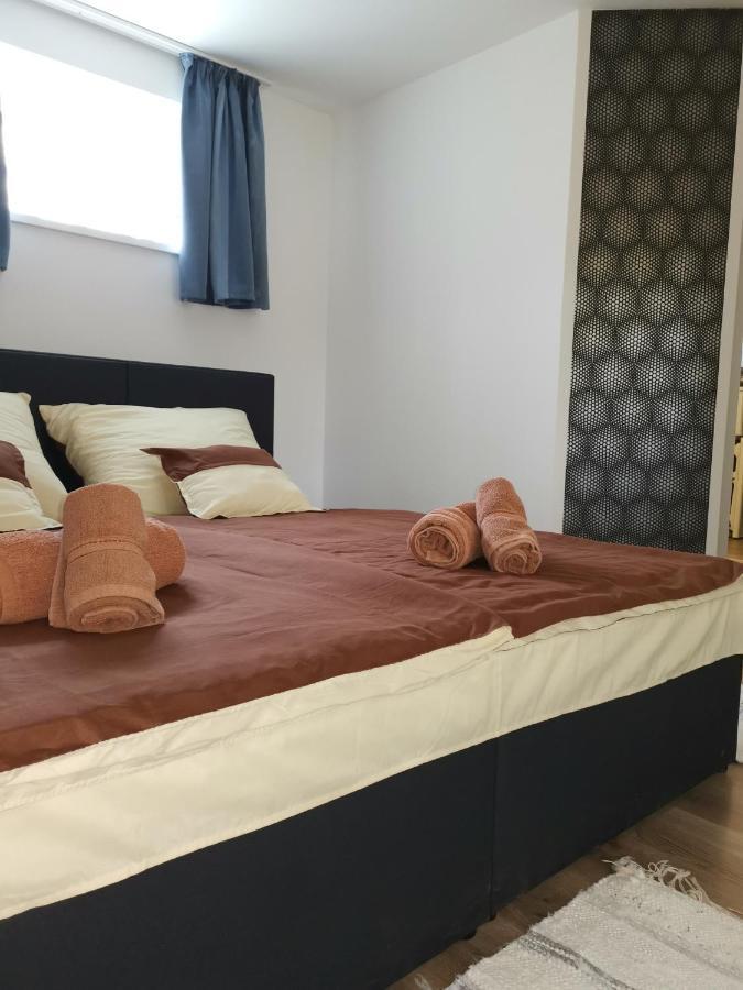 Lili Apartman Harkany Bagian luar foto